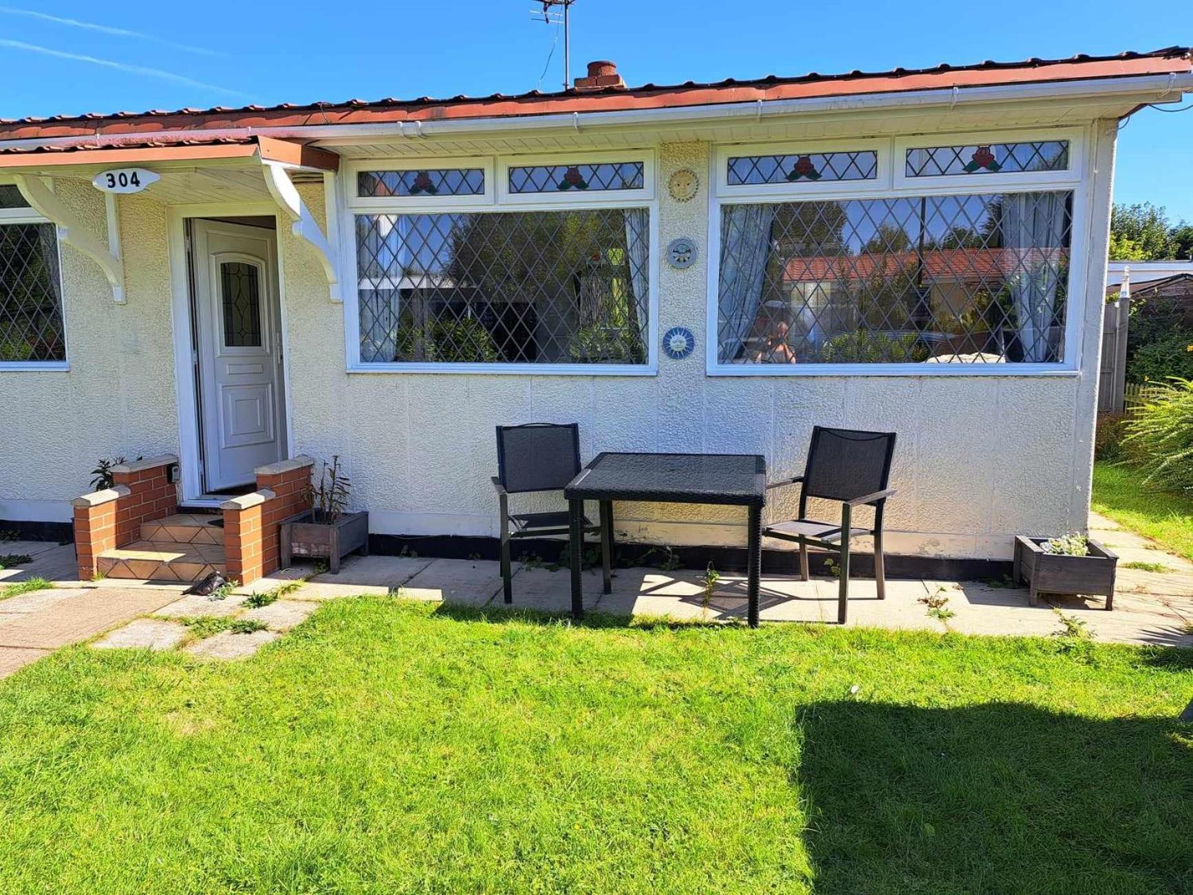Beach & Tonic Beachside Chalet Humberston 외부 사진